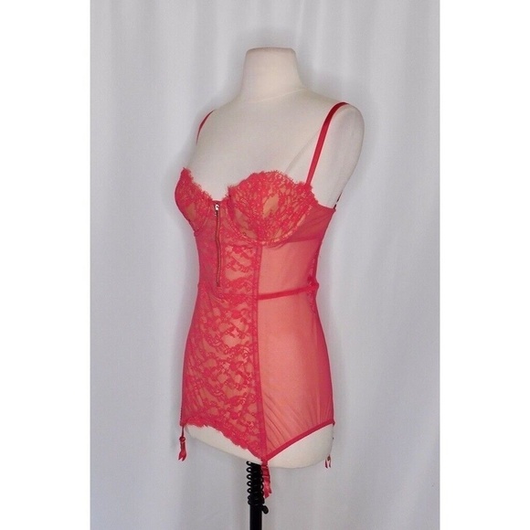 VICTORIA’S SECRET Barbie Hot Pink Lace Corset Bustier Garter Lingerie 34C - Picture 5 of 11